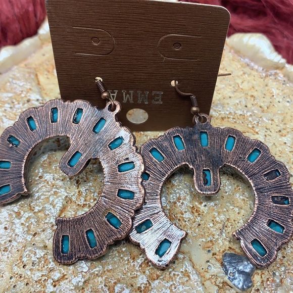 Western Turquoise and Copper Fishhook Earrings NWT - Picture 5 of 8